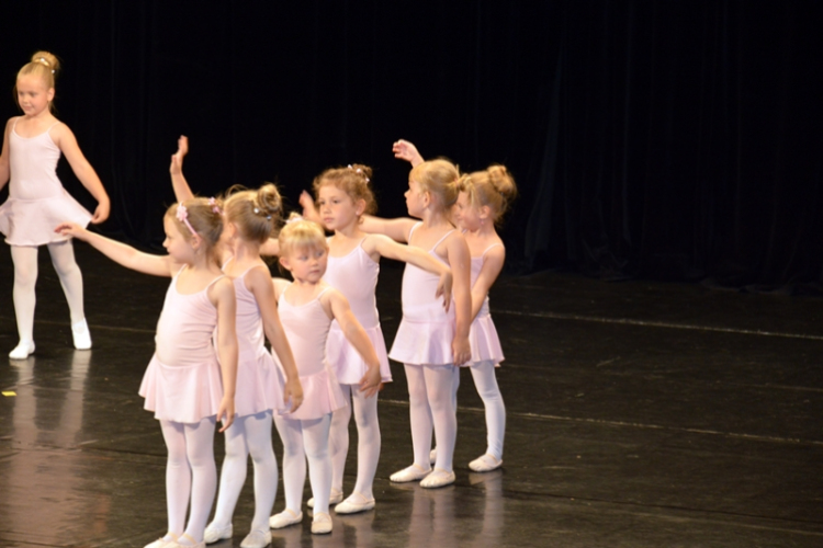 Csodálatos gálát tartott a VargaBalett