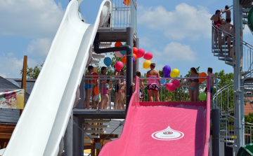 Új csúszda a Hagymatikumban