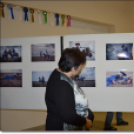 Ló és lovasa című fotókiállításra