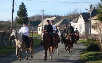 Elmarad a makói lovasfelvonulás!
