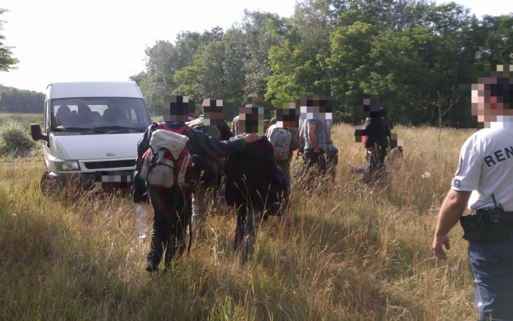 Határrendészeti hírek Csongrád megyéből