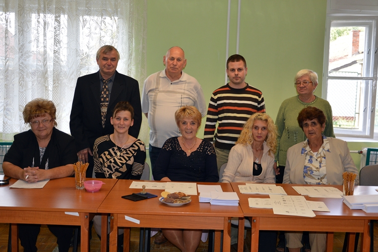 Vidámság, nevetés a 23. szavazókörben