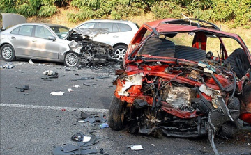 Frontális ütközés a 43-ason Szegednél