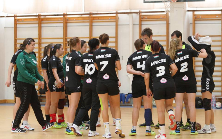 MNKSE: Nem bírták el a sok emberhátrányt