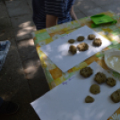 Kézműves udvar a makói Pápay Endre Oktatási Intézményben