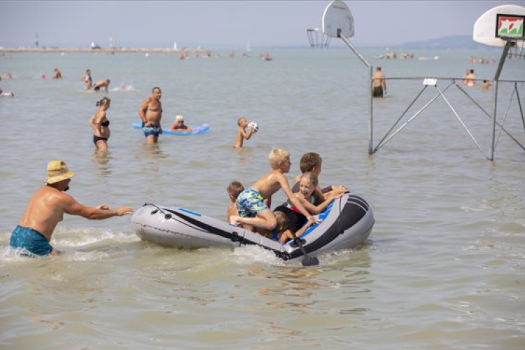 Folytatódhatnak a strandfejlesztések