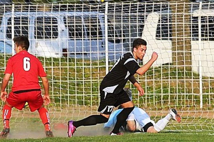 Tovább menetel a Makó FC