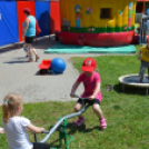 Gyereknap a Hagymaház mögött