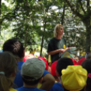 Hatszáz makói diák a Füvészkertben.