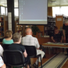 Úti beszámoló a könyvtárban.