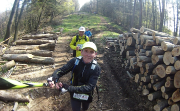 Régi motorosok benzinfüst nélkül