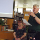 Úti beszámoló a könyvtárban.