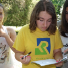 Hatszáz makói diák a Füvészkertben.