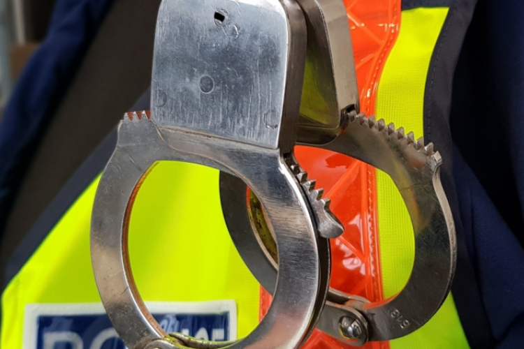 Őrizetbe vették a miniszterelnök megöletését tervező férfit