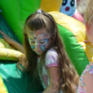 Gyereknap a Hagymaház mögött