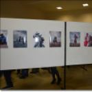 Ló és lovasa című fotókiállításra