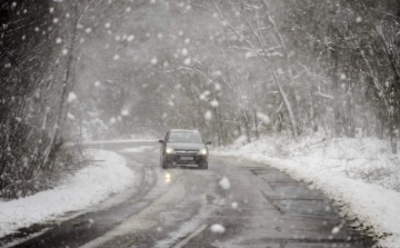 Magyar Közút: téli csapadék érkezik, több hullámban, többféle formában