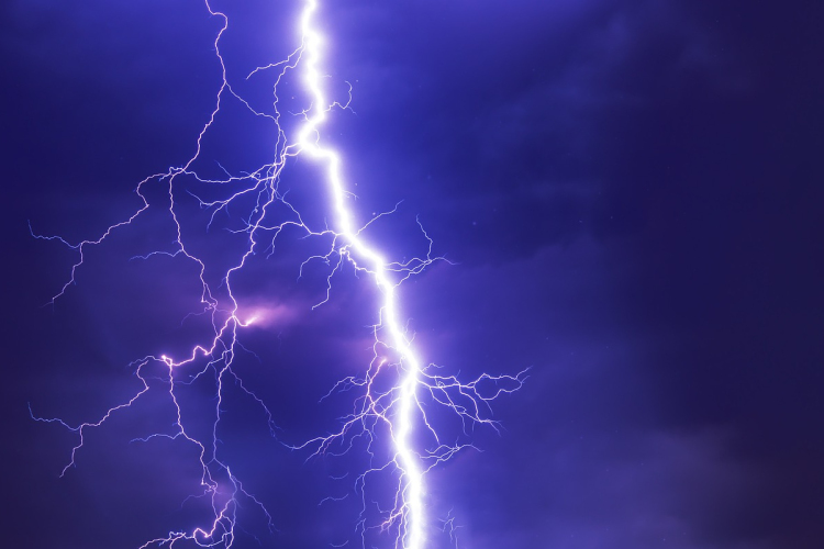 Mabisz: csaknem 3,5 milliárd forintba kerültek a júniusi viharok a biztosítóknak