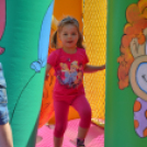 Gyereknap a Hagymaház mögött