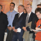 Alakuló ülés és zászlófelvonás Makón