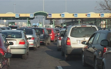 Röszkén ezen a hétvégén is torlódás várható