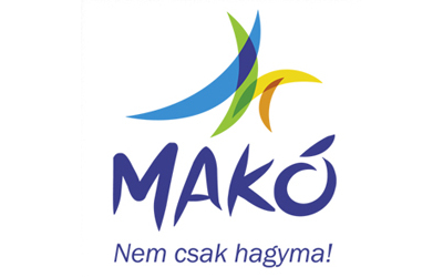 Vasárnap Souvenier Shop nyílik Makón