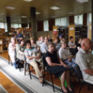 Úti beszámoló a könyvtárban.