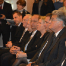 Alakuló ülés és zászlófelvonás Makón