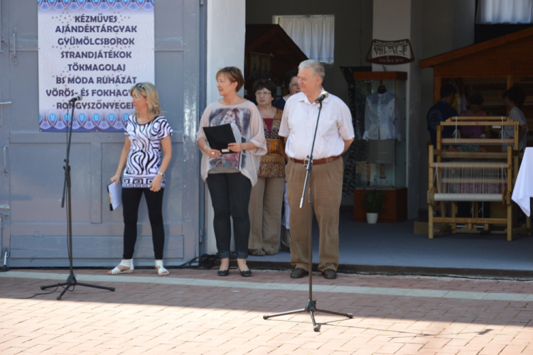 Makói Portékatár nyitás