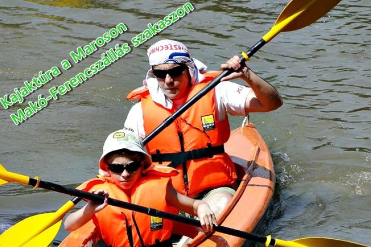 Kajaktúra a Maroson