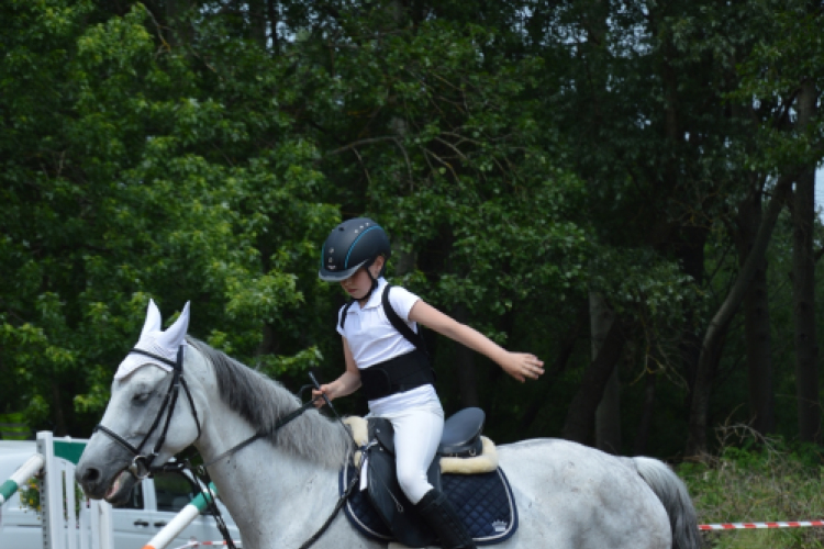 Gyermeknap Lóháton