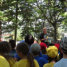 Hatszáz makói diák a Füvészkertben.