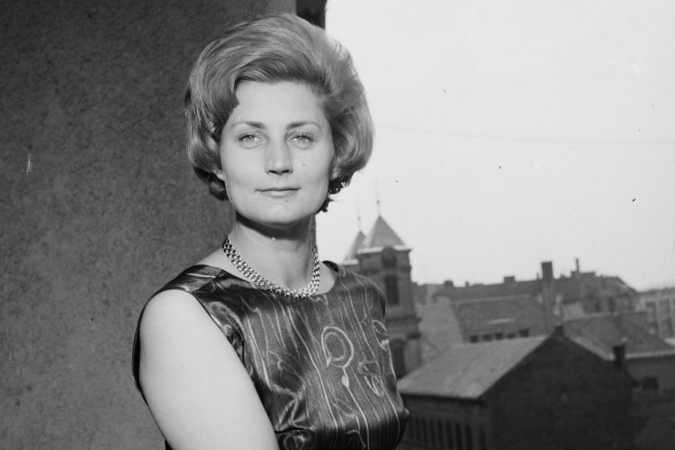 Meghalt Máthé Erzsi, a nemzet színésze