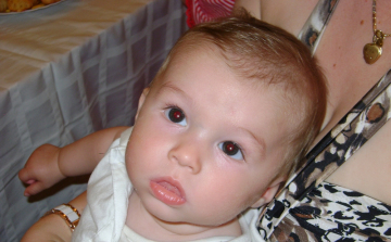 78 kisgyermek kapott idén Babakötvényt Makón