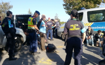 105 határsértő 24 óra alatt