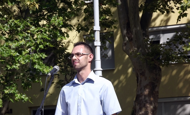 A DK repülőjegyet adna Lázárnak az Egyesült Államokba