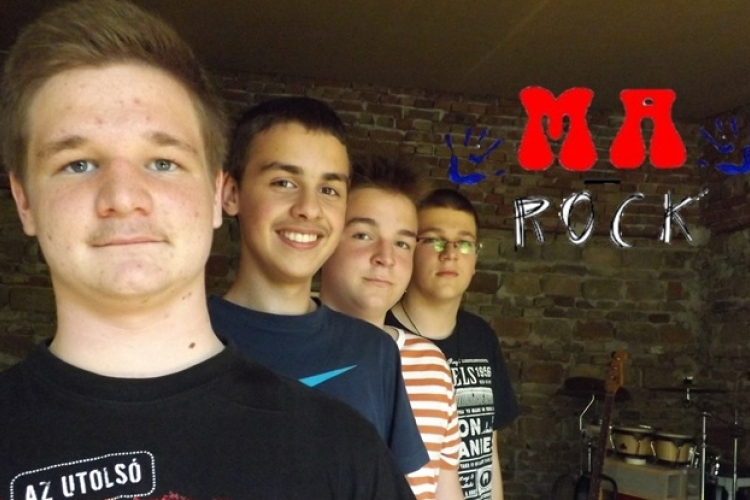 Iskolai koncertre készül a Ma-rock zenekar