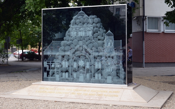 Emléket állítottak a 100 éve épült zsinagógának